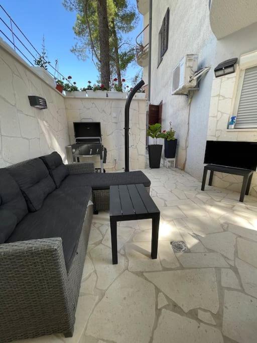 Seaesta Holiday- Modern Studio Leilighet Trogir Eksteriør bilde